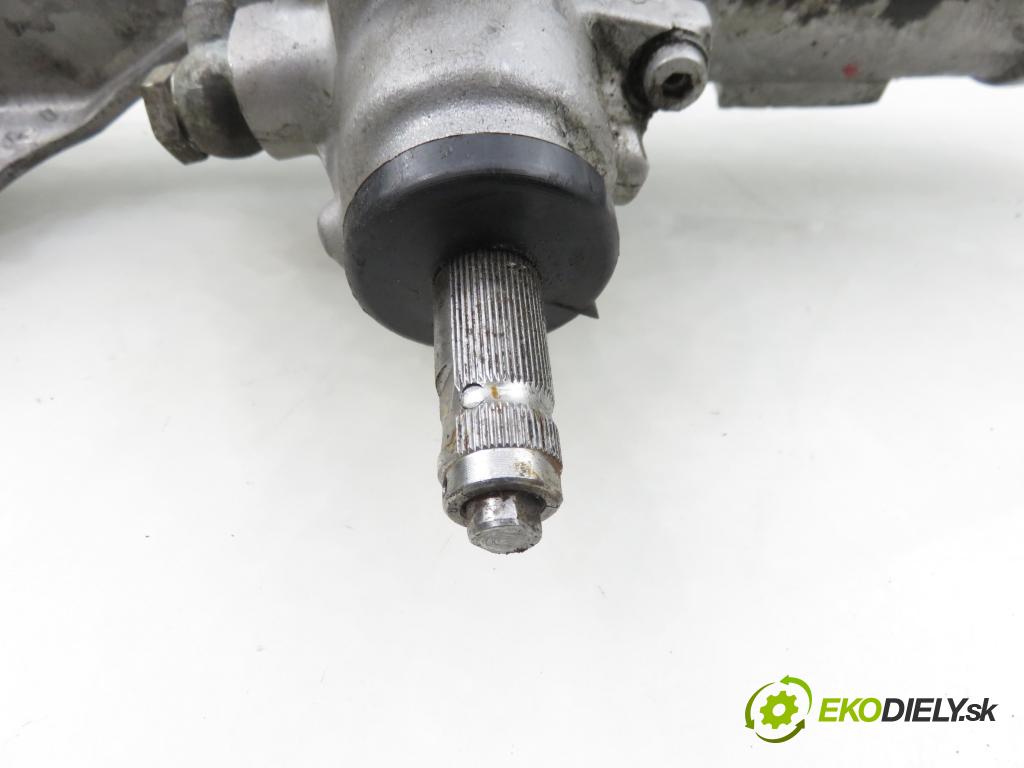 AUDI 80 Avant (8C, B4) KOMBI 1992 85,00 2.0 E - ABK 1984,00 řízení ZE posilovačem 8A1422065A ; 7881955309