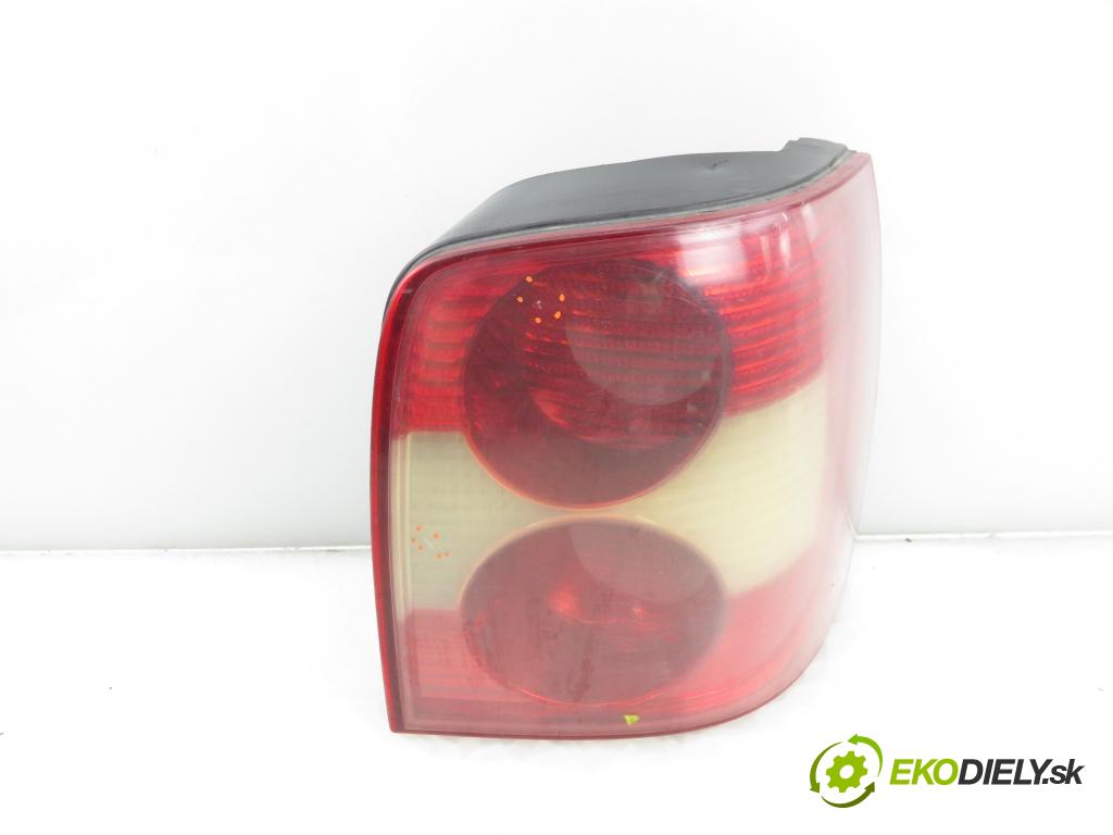 VW PASSAT B5 Variant (3B5) KOMBI 1999 81,00 1.9 TDI 110 - AFN 1896,00 světlo pravé zadní 3B9945096AA