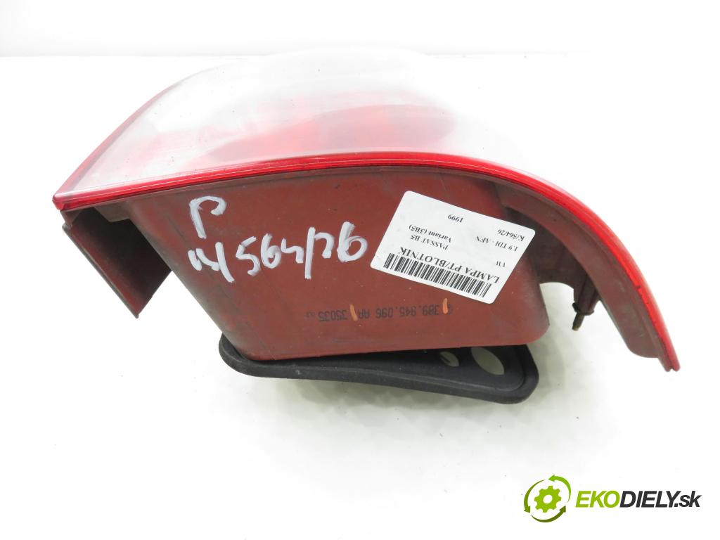 VW PASSAT B5 Variant (3B5) KOMBI 1999 81,00 1.9 TDI 110 - AFN 1896,00 Svetlo pravé zadné 3B9945096AA