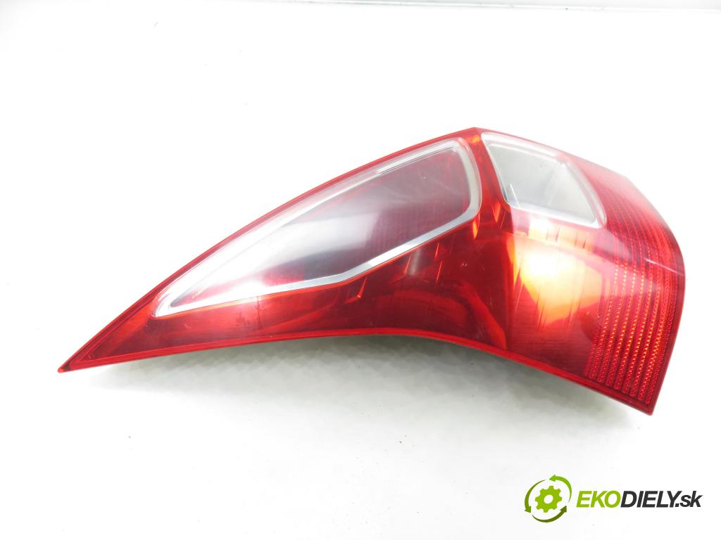 RENAULT MEGANE II Kombi (KM0/1_) KOMBI 2006 78,00 1.5 dCi 106 - K9K 732 1461,00 Svetlo ľavé zadné 8200417349