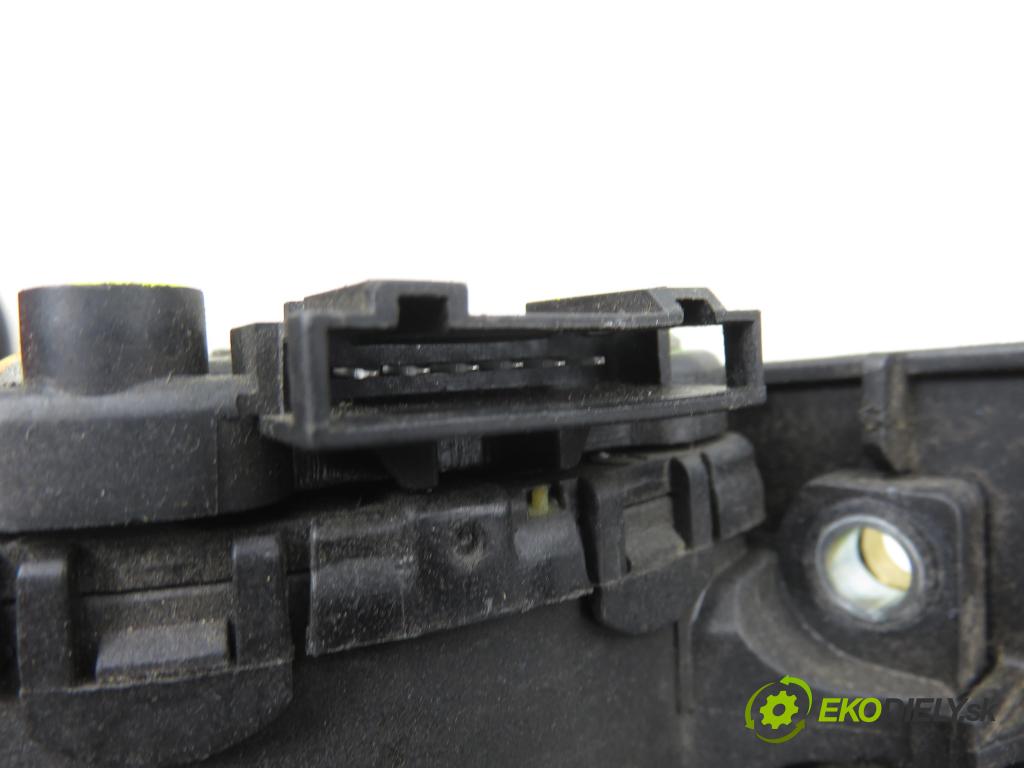 RENAULT ESPACE IV (JK0/1_) VAN 2005 85,00 1.9 dCi 116 - F9Q 820 1870,00 Potenciometer plynu 8200007513 (Potenciometer plynového pedálu)