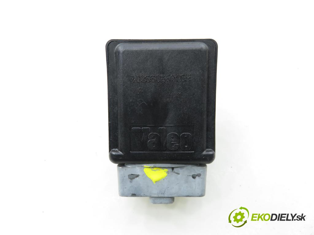 RENAULT MEGANE II Kombi (KM0/1_) KOMBI 2006 78,00 1.5 dCi 106 - K9K 732 1461,00 blokáda tyče volantu 8200468515