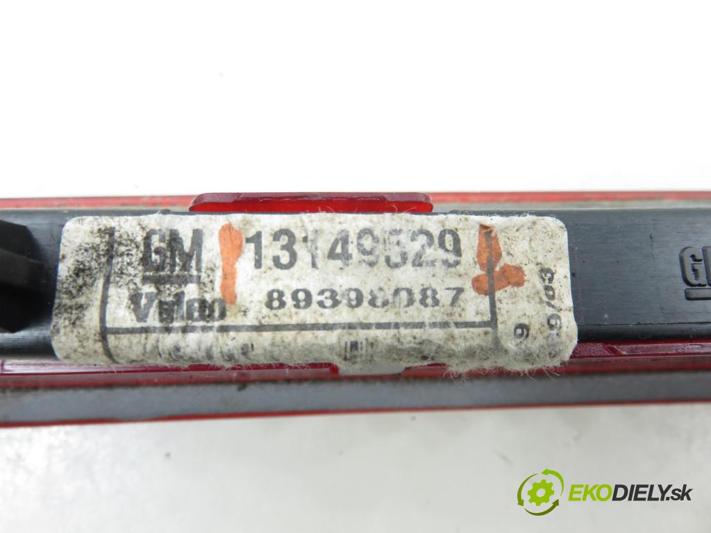 OPEL MERIVA A nadwozie wielkoprzestrzenne (MPV) (X03) MINIVAN 2003 92,00 1.8 - Z 18 XE 1796,00 svetlo bŕzd 13149529