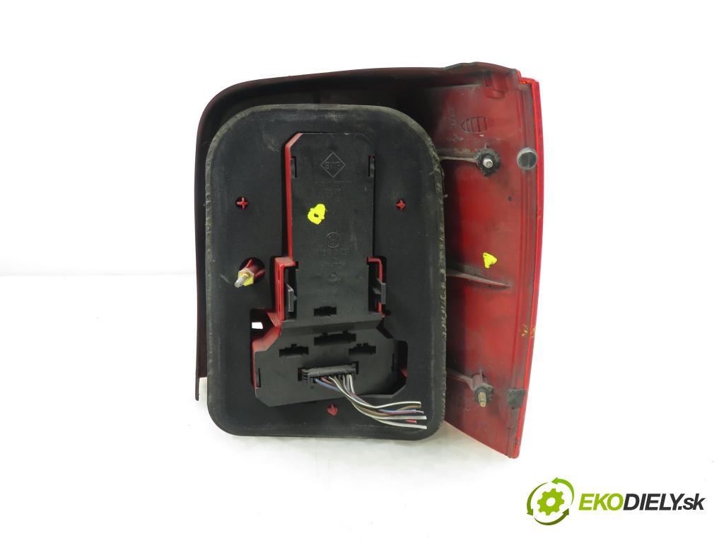 VW PASSAT B5 Variant (3B5) KOMBI 1998 81,00 1.9 TDI 110 - AFN 1896,00 Svetlo ľavé zadné 3B9945111F