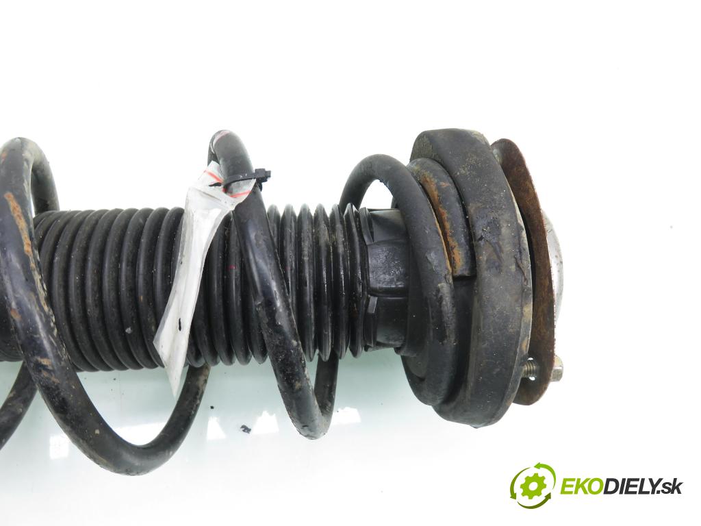 SUBARU IMPREZA kombi (GG) KOMBI 2005 123,00 2.5 167 2457,00 MCPERSON pravé zadné 423135JP