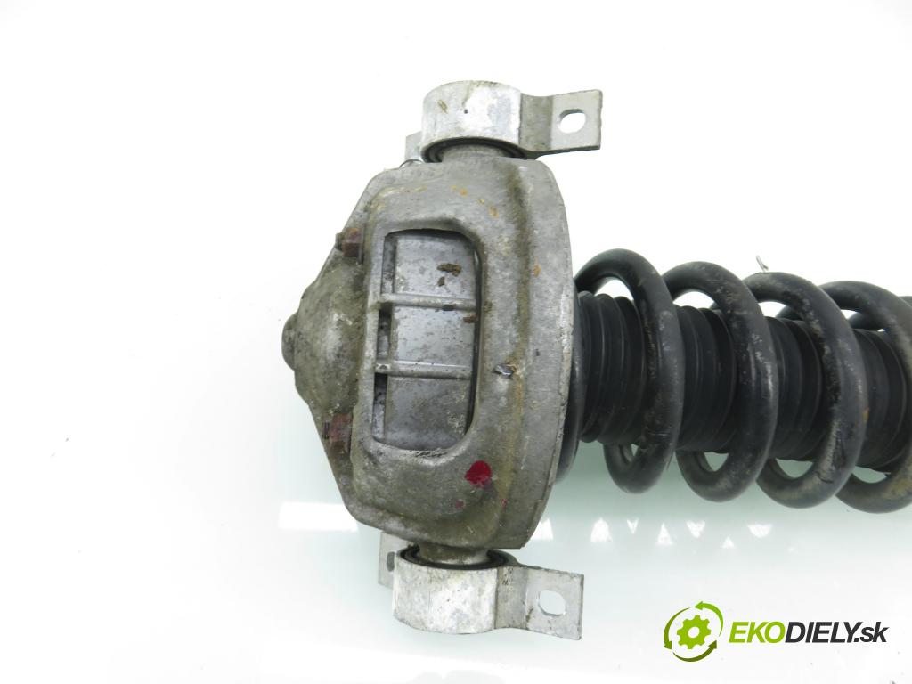 AUDI Q7 (4L) SUV 2007 171,00 3.0 TDI quattro - BUG 2967,00 MCPERSON PT 4L0513029B ; 4L0512021A