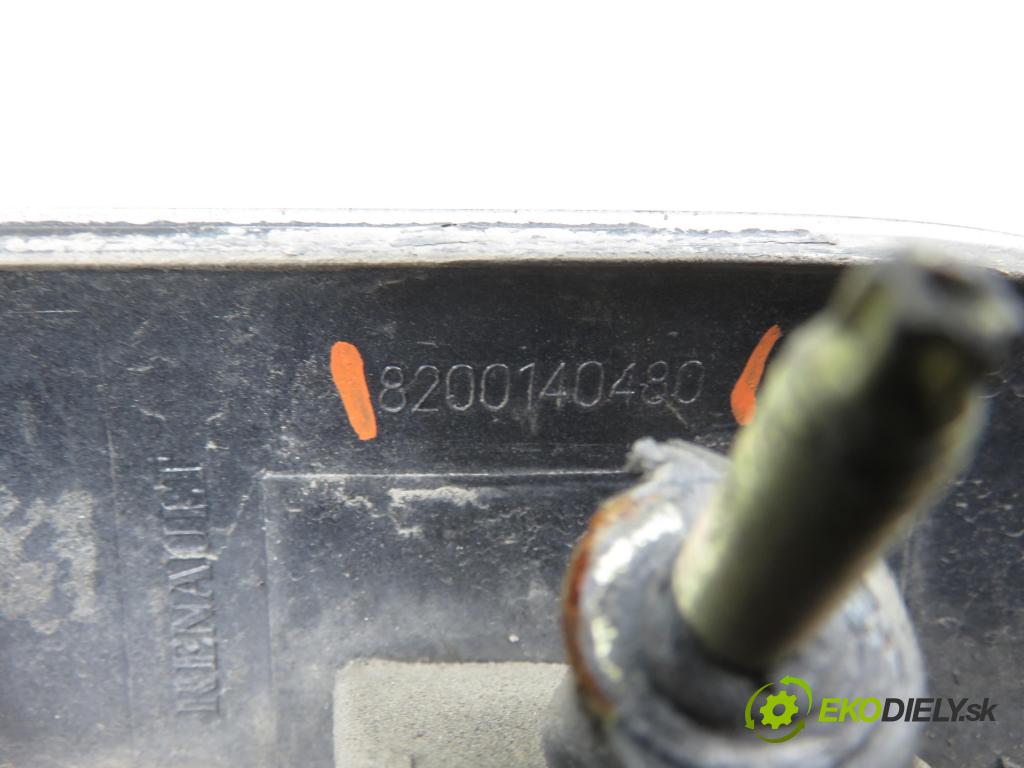 RENAULT MEGANE II Kombi (KM0/1_) KOMBI 2006 78,00 1.5 dCi 106 - K9K 732 1461,00 Zadné čelo dverí kufor 8200140480