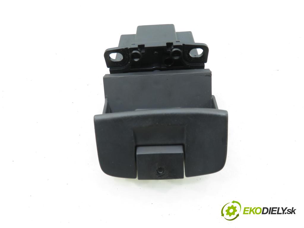 RENAULT ESPACE IV (JK0/1_) VAN 2005 85,00 1.9 dCi 116 - F9Q 820 1870,00 vypínač brzdy MANUÁLNY: 8200048590E