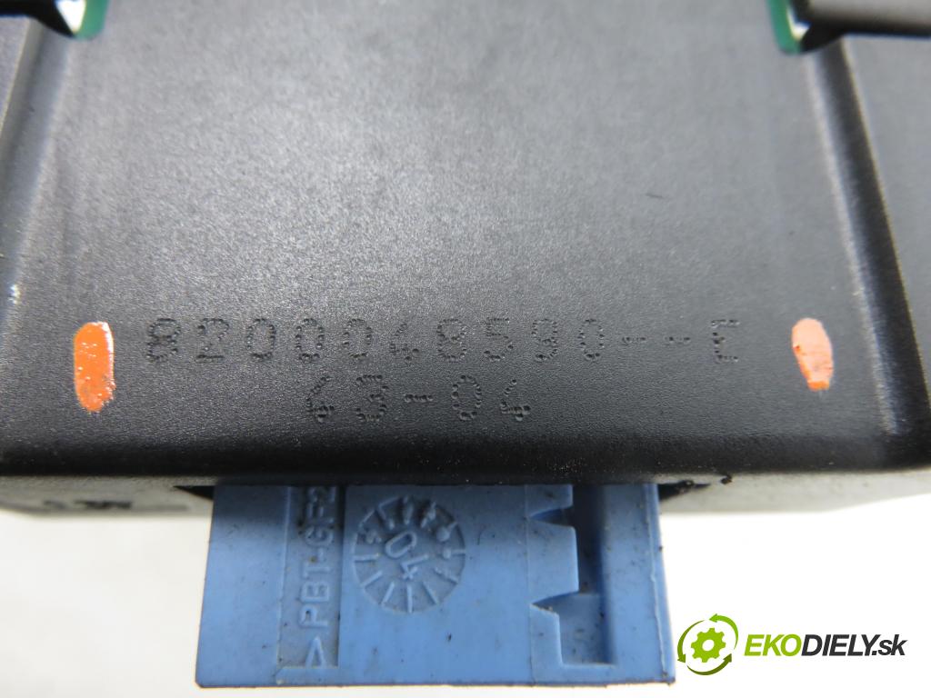 RENAULT ESPACE IV (JK0/1_) VAN 2005 85,00 1.9 dCi 116 - F9Q 820 1870,00 vypínač brzdy MANUÁLNY: 8200048590E