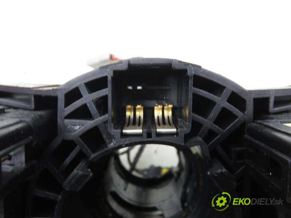 RENAULT ESPACE IV (JK0/1_) VAN 2005 85,00 1.9 dCi 116 - F9Q 820 1870,00 páčka/prepínač 8200260781A ; 8200012242