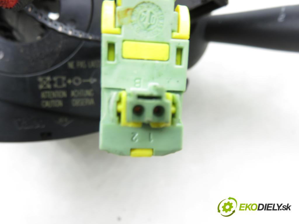 RENAULT ESPACE IV (JK0/1_) VAN 2005 85,00 1.9 dCi 116 - F9Q 820 1870,00 páčka/prepínač 8200260781A ; 8200012242