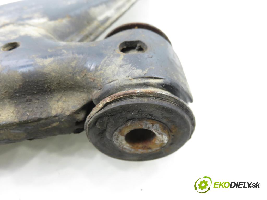 CITROEN BERLINGO / BERLINGO FIRST nadwozie wielkoprzestrzenne (MPV) KOMBIVAN 1998 55,00 1.4 i 75 - KFX 1360,00 Rameno PP D120116