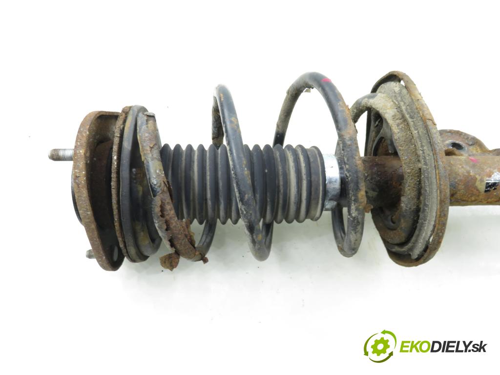 TOYOTA AURIS (_E15_) HB 2007 91,00 1.6 Dual-VVTi 124 - 1ZR-FE 1598,00 MCPERSON PP