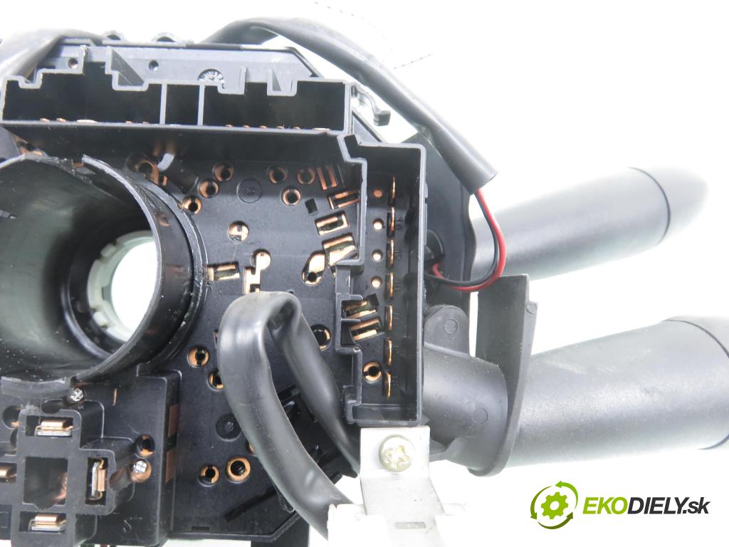 ALFA ROMEO 156 Sportwagon (932_) KOMBI 2004 110,00 1.9 JTD 16V Q4 - 937 A5.000 1910,00 páčka/prepínač 156047960 ; 0265005428