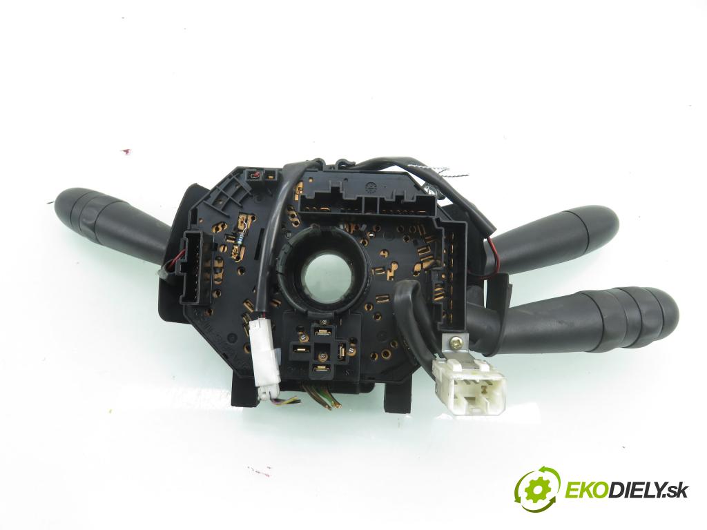 ALFA ROMEO 156 Sportwagon (932_) KOMBI 2004 110,00 1.9 JTD 16V Q4 - 937 A5.000 1910,00 páčka/prepínač 156047960 ; 0265005428