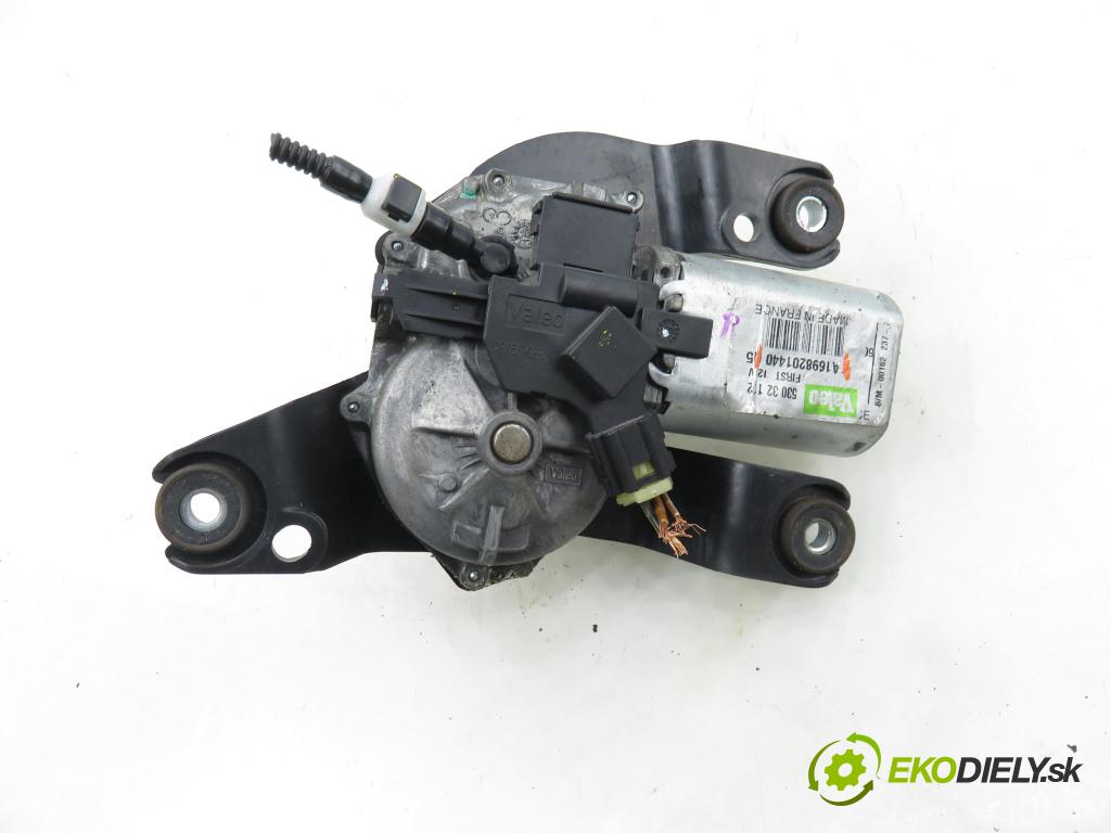 MERCEDES-BENZ KLASA B Sports Tourer (W245) HB 2007 80,00 B 180 CDI 109 - OM 640.940 1991,00 Motorček stierače zadné A1698201440