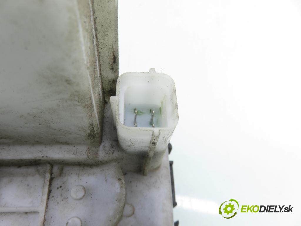 FIAT PANDA (169_) HB 2004 40,00 1.1 54 - 187 A1.000 1108,00 zámok 46810999