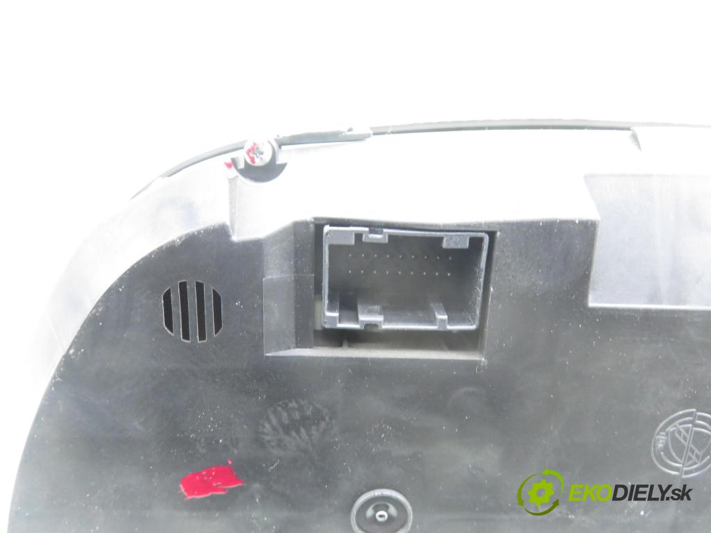 FIAT PANDA (169_) HB 2004 40,00 1.1 54 - 187 A1.000 1108,00 Prístrojovka elektrický 46801541