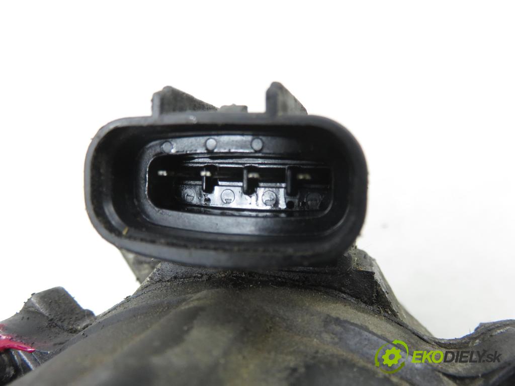 TOYOTA RAV 4 I (_A1_) SUV 1994 95,00 2.0 4WD - 3S-FE 1998,00 Rozdeľovač zapaľovací