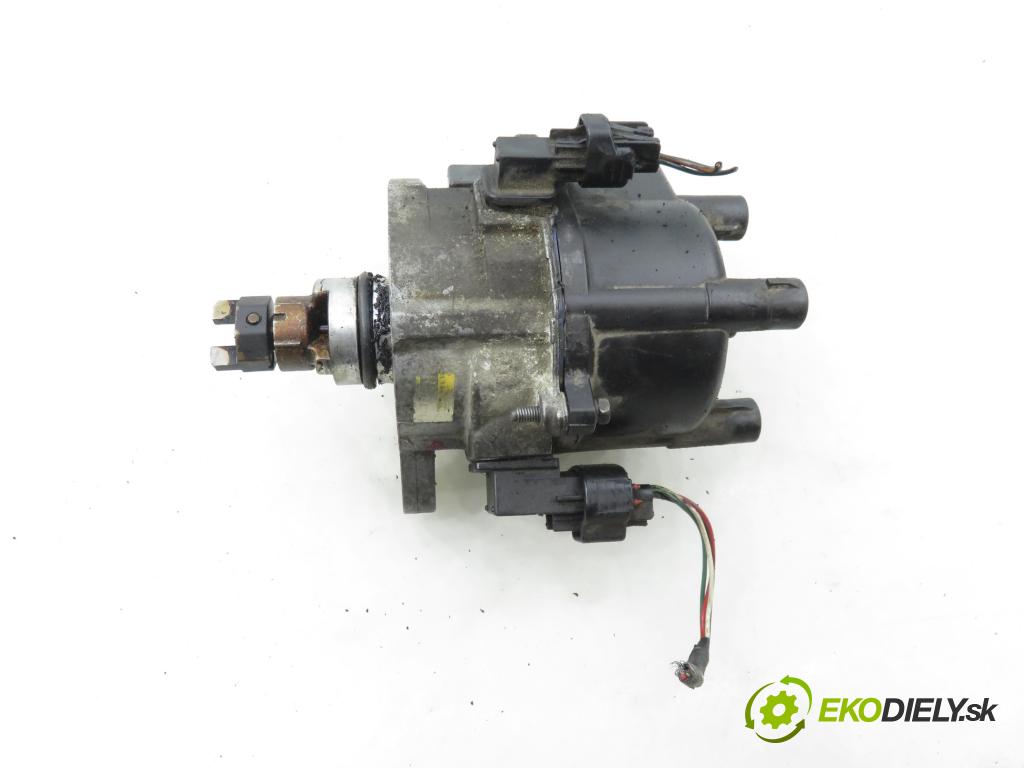 TOYOTA RAV 4 I (_A1_) SUV 1994 95,00 2.0 4WD - 3S-FE 1998,00 Rozdeľovač zapaľovací