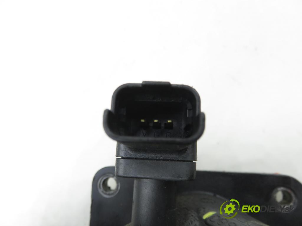 FORD FOCUS C-MAX (DM2) MINIVAN 2007 100,00 2.0 TDCi - G6DA 1997,00 škrtíci klapka 9657522680 (Škrticí klapka)