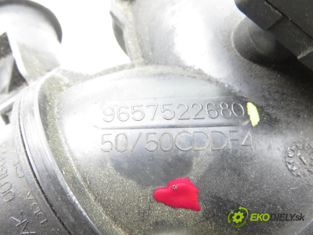 FORD FOCUS C-MAX (DM2) MINIVAN 2007 100,00 2.0 TDCi - G6DA 1997,00 škrtíci klapka 9657522680 (Škrticí klapka)