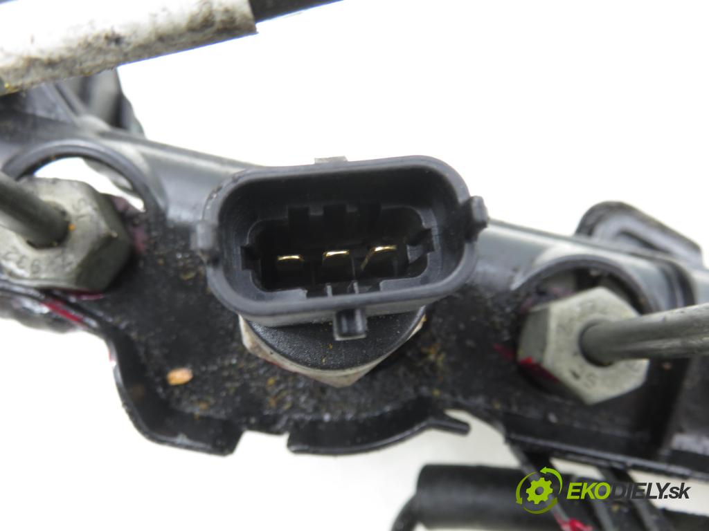 RENAULT SCENIC II (JM0/1_) MINIVAN 2006 96,00 1.9 dCi (JM15) - F9Q 804 1870,00 Lišta vstrekovacia 0445214078 ; 8200396999 ; 0281002719 (Vstrekovacia lišta)