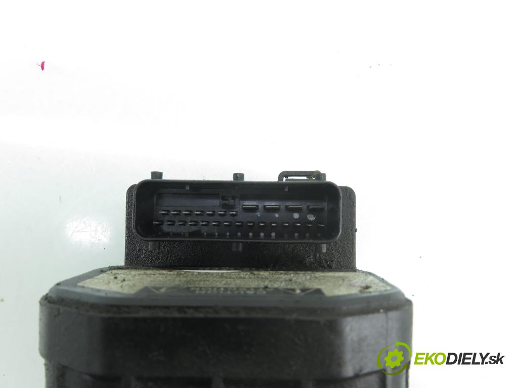 TOYOTA AVENSIS (_T22_) LIFTBACK 2001 81,00 2.0 D-4D (CDT220_) - 1CD-FTV 1995,00 Pumpa ABS 4451005030 ; 0265216825 (Pumpa ABS)