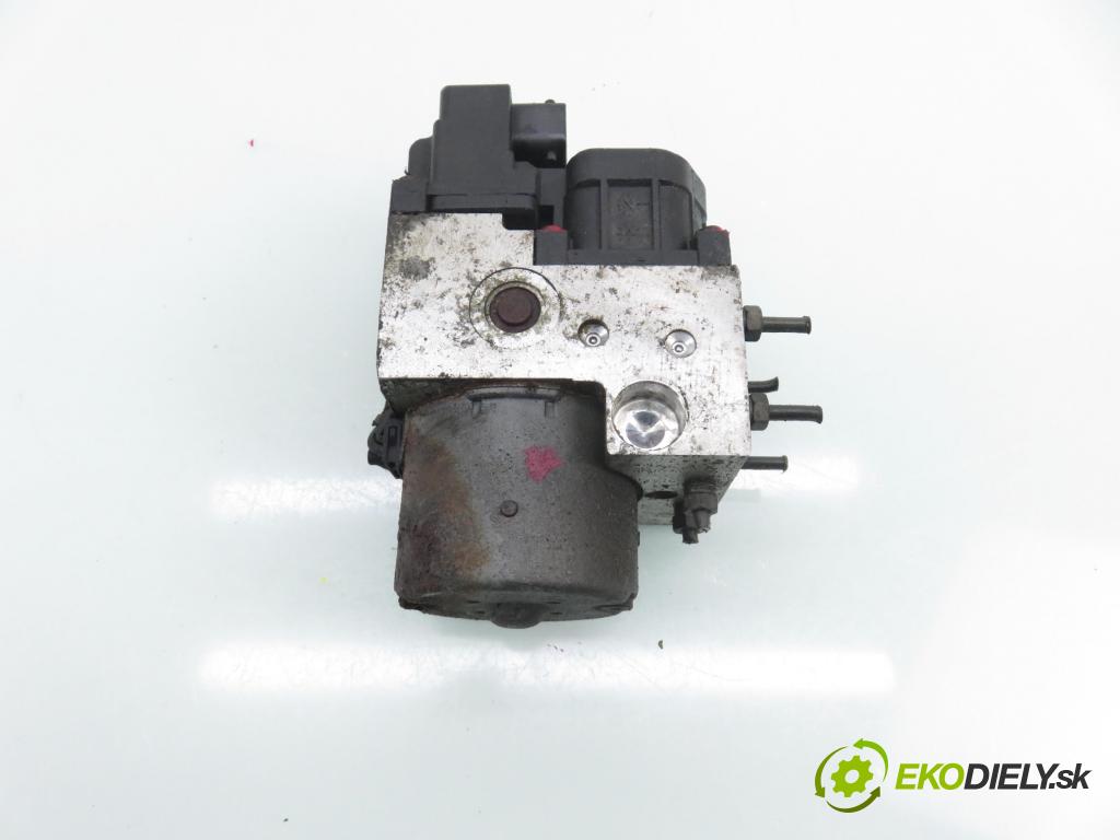 TOYOTA AVENSIS (_T22_) LIFTBACK 2001 81,00 2.0 D-4D (CDT220_) - 1CD-FTV 1995,00 Pumpa ABS 4451005030 ; 0265216825 (Pumpa ABS)