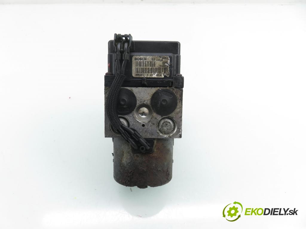 TOYOTA AVENSIS (_T22_) LIFTBACK 2001 81,00 2.0 D-4D (CDT220_) - 1CD-FTV 1995,00 Pumpa ABS 4451005030 ; 0265216825 (Pumpa ABS)