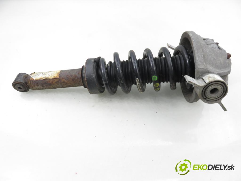 AUDI Q7 (4L) SUV 2007 171,00 3.0 TDI quattro - BUG 2967,00 MCPERSON LT 4L0513029B ; 4L0512021A