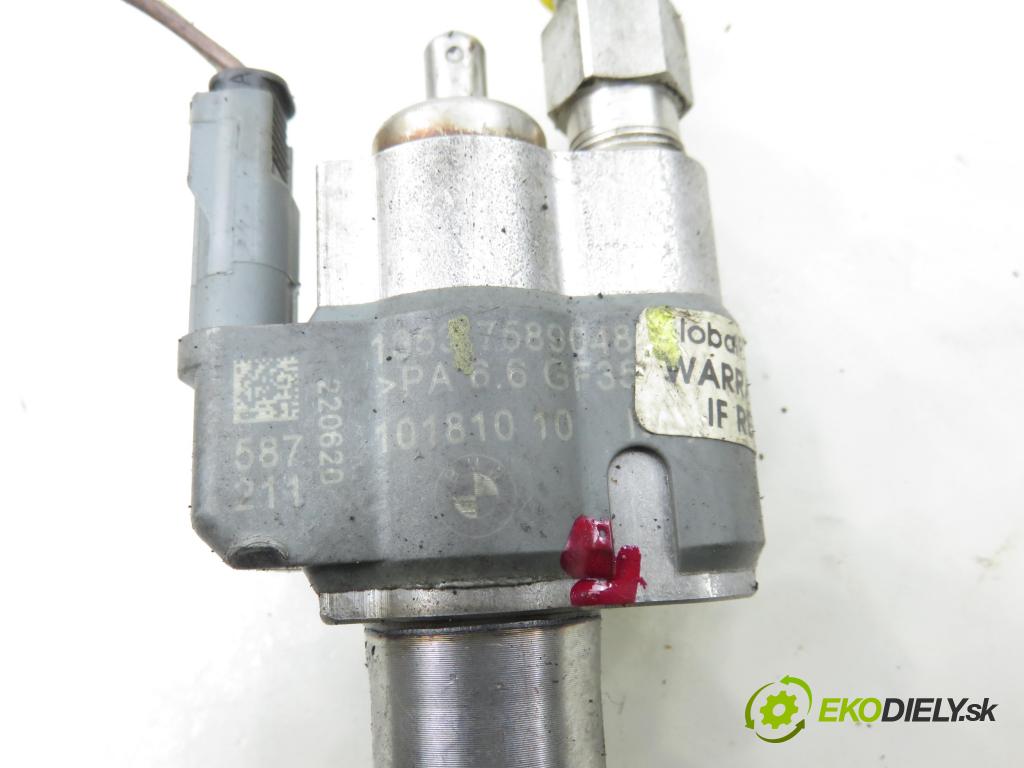 BMW 1 (E87) HB 2009 89,00 116 i - N43 B16 A 1599,00 vstrekovač 7589048 (Vstrekovač paliva)