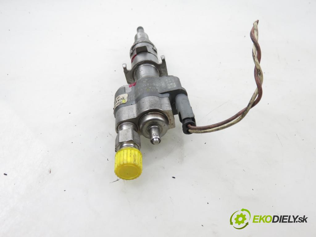 BMW 1 (E87) HB 2009 89,00 116 i - N43 B16 A 1599,00 vstrekovač 7589048 (Vstrekovač paliva)