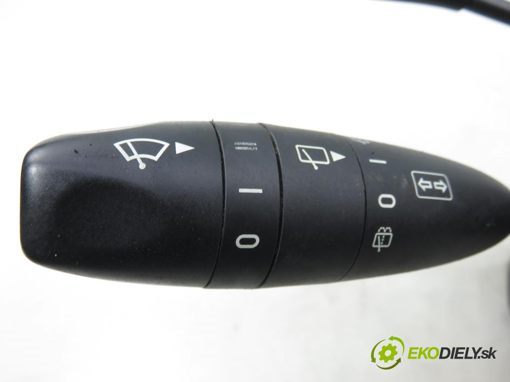 MERCEDES-BENZ KLASA B Sports Tourer (W245) HB 2007 80,00 B 180 CDI 109 - OM 640.940 1991,00 páčka/prepínač A1694640818 ; A1694620223