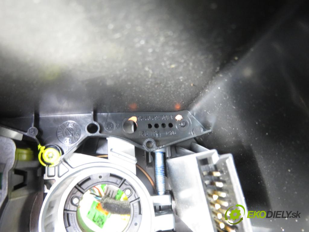 MERCEDES-BENZ KLASA B Sports Tourer (W245) HB 2007 80,00 B 180 CDI 109 - OM 640.940 1991,00 páčka/prepínač A1694640818 ; A1694620223