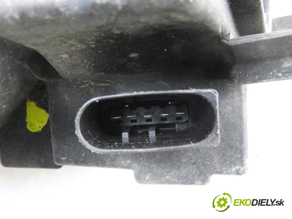 MERCEDES-BENZ KLASA B Sports Tourer (W245) HB 2007 80,00 B 180 CDI 109 - OM 640.940 1991,00 Svetlo LP A1698201761