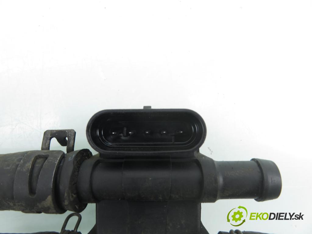 MAZDA 6 Hatchback (GG) LIFTBACK 2003 88,00 1.8 - L813 1798,00 Lišta vstrekovacia LPG 67R016407 ; 67R013971