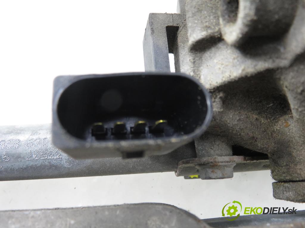 MERCEDES-BENZ KLASA B Sports Tourer (W245) HB 2007 80,00 B 180 CDI 109 - OM 640.940 1991,00 Motorček stieračov A1698202140 ; 405127