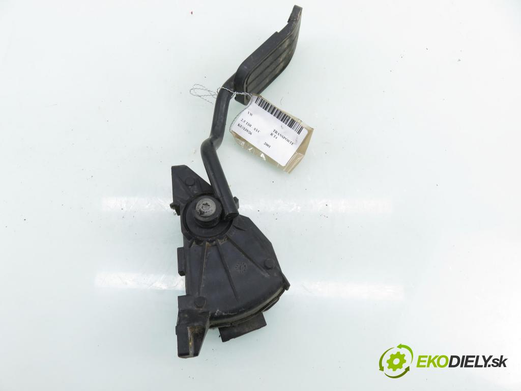 VW TRANSPORTER IV Autobus (70XB, 70XC, 7DB, 7DW, 7DK) BUS 2001 75,00 2.5 TDI - AYC 2461,00 Potenciometer plynu 7D1721603B ; 6PV00777011 (Potenciometer plynového pedálu)