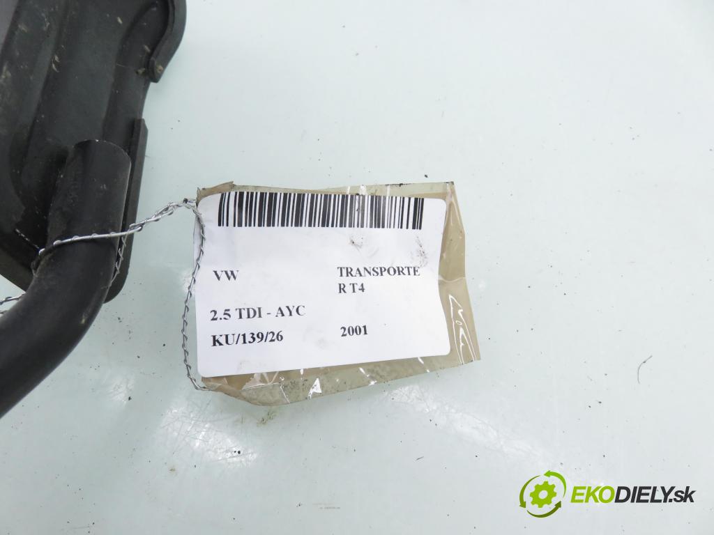 VW TRANSPORTER IV Autobus (70XB, 70XC, 7DB, 7DW, 7DK) BUS 2001 75,00 2.5 TDI - AYC 2461,00 Potenciometer plynu 7D1721603B ; 6PV00777011 (Potenciometer plynového pedálu)