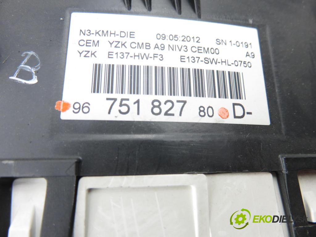 PEUGEOT 208 I (CA_, CC_) HB 2012 84,00 9HD (DV6C) 1560,00 Prístrojovka elektrický 9675182780 ; 9678558780