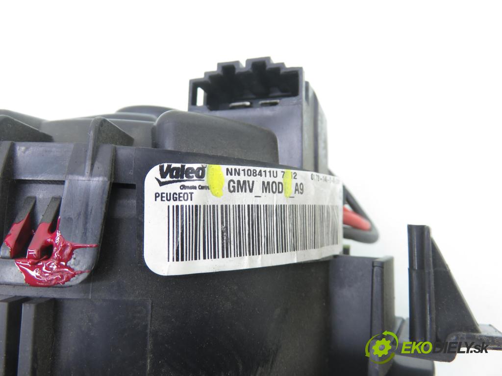 PEUGEOT 208 I (CA_, CC_) HB 2012 84,00 9HD (DV6C) 1560,00 Ventilátor vetráku NN108411U