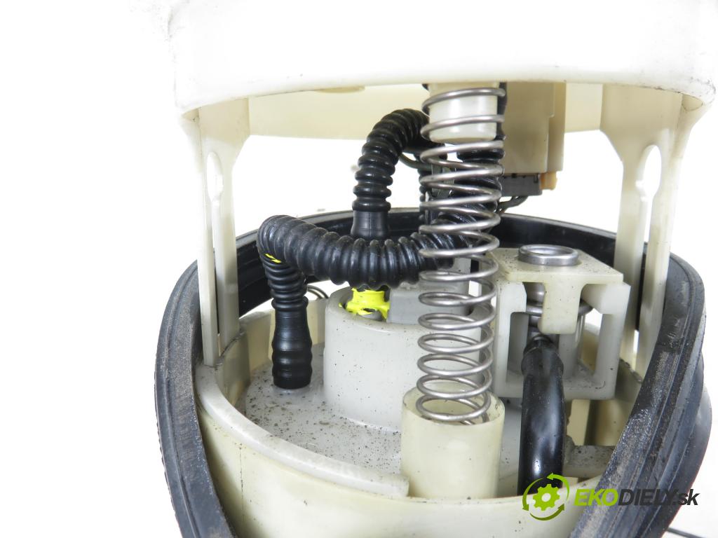 MAZDA 6 Hatchback (GG) LIFTBACK 2003 88,00 1.8 - L813 1798,00 Pumpa paliva 100140F40