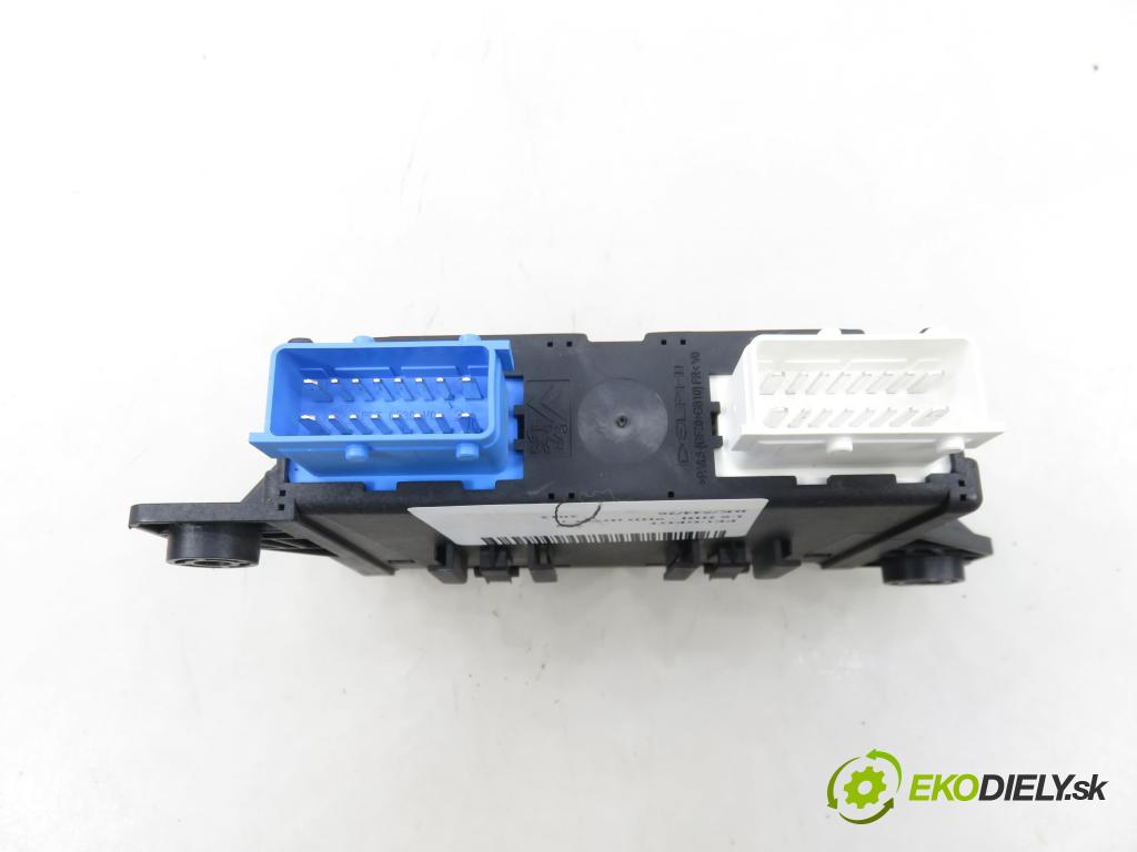 PEUGEOT 208 I (CA_, CC_) HB 2012 84,00 9HD (DV6C) 1560,00 MODUL Dvere 9800559580