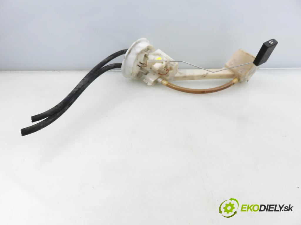 AUDI A4 Avant (8D5, B5) KOMBI 1999 81,00 1.9 TDI - AFN 1896,00 senzor hladiny paliva 8D0919673N