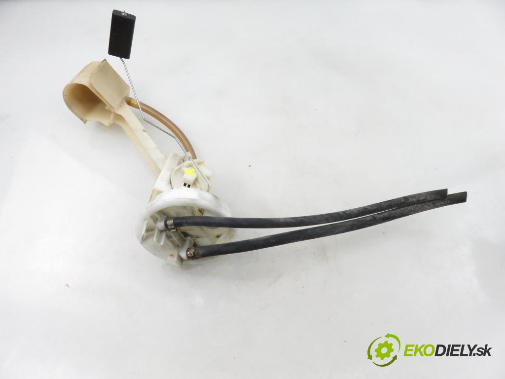 AUDI A4 Avant (8D5, B5) KOMBI 1999 81,00 1.9 TDI - AFN 1896,00 senzor hladiny paliva 8D0919673N