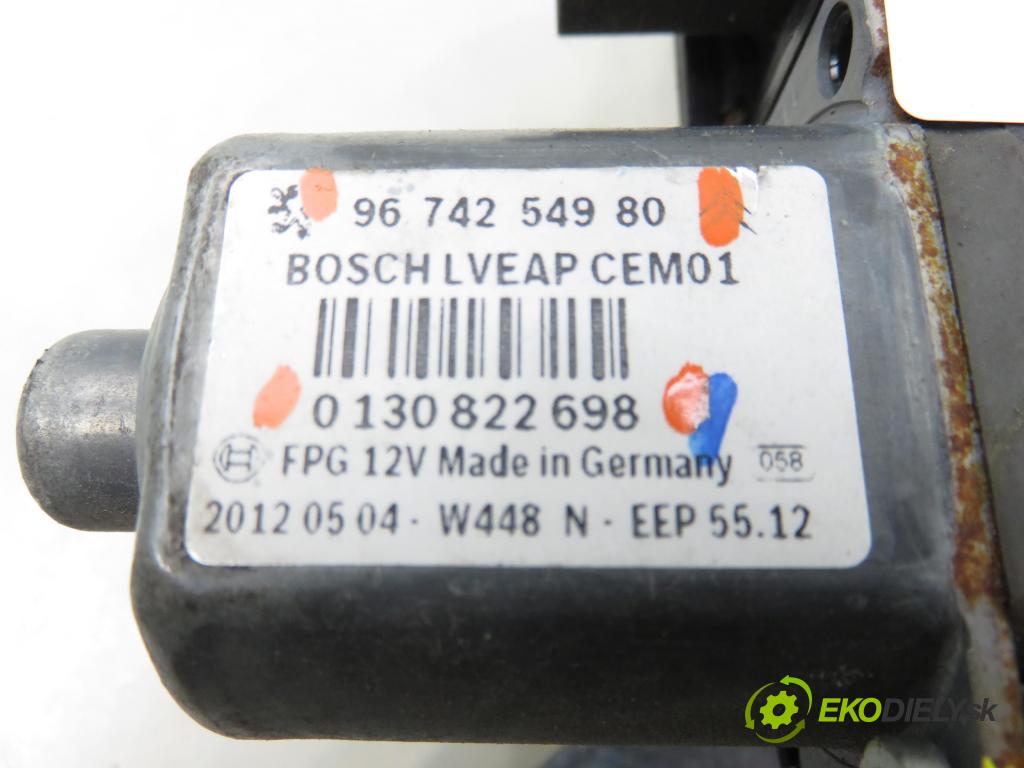 PEUGEOT 208 I (CA_, CC_) HB 2012 84,00 9HD (DV6C) 1560,00 Mechanizmus okien PTE 9674254980 ; 0130822698