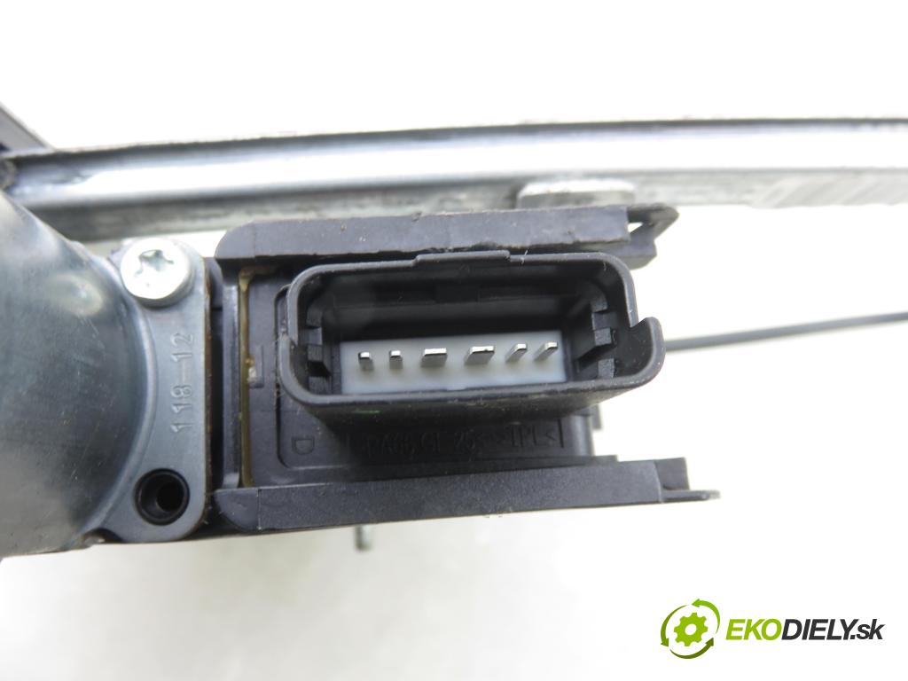 PEUGEOT 208 I (CA_, CC_) HB 2012 84,00 9HD (DV6C) 1560,00 Mechanizmus okien PTE 9674254980 ; 0130822698