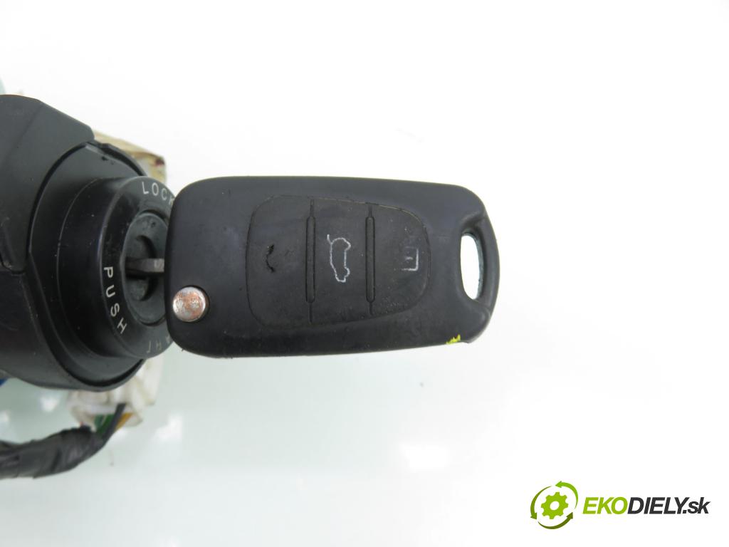 HYUNDAI i30 (FD) HB 2008 85,00 1.6 CRDi - D4FB 1582,00 spinačka FDZDC2 (Spínacia skrinka)