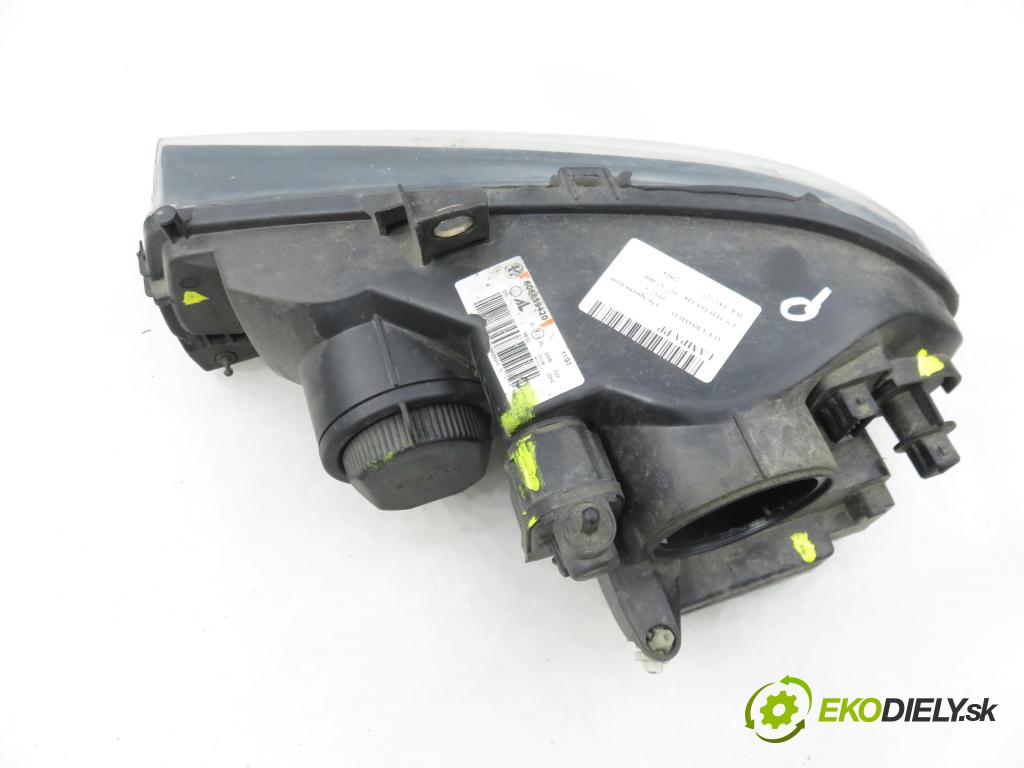 ALFA ROMEO 156 Sportwagon (932_) KOMBI 2004 110,00 1.9 JTD 16V Q4 - 937 A5.000 1910,00 Svetlo PP 606859420